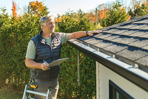 Professional Metal Roofing technician working in Garretson, SD